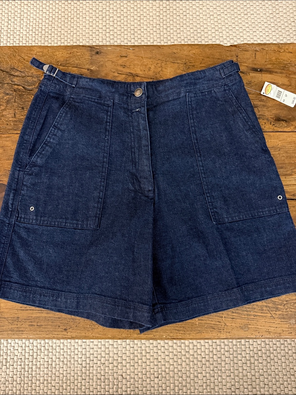 Talbots Dark Wash Denim Side Tab Double Button Shorts 7" Size 6P NEW